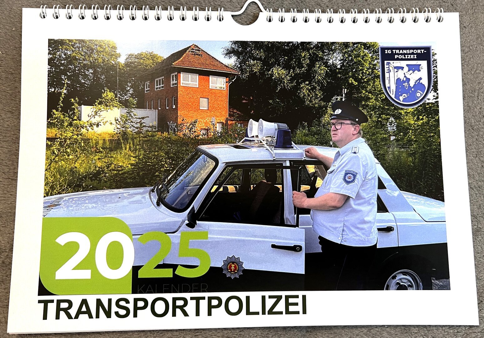 Kalender der Transportpolizei 2025